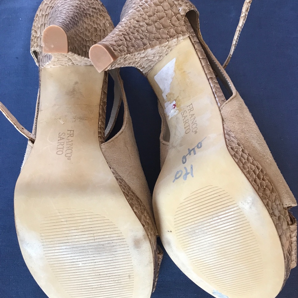 Shoes - Picture 4 of 4